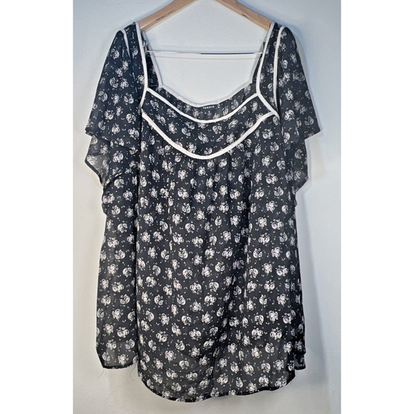 Torrid 5X crinkle chiffon flutter sleeve floral black size 28 sheer NWT - Picture 1 of 11
